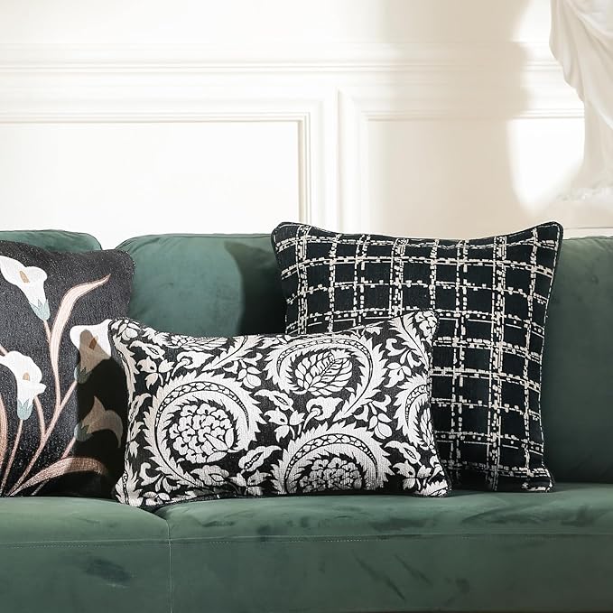 Black Rectangle Throw Pillow Covers, French White Floral Pattern Velvet Pillow - Image 4