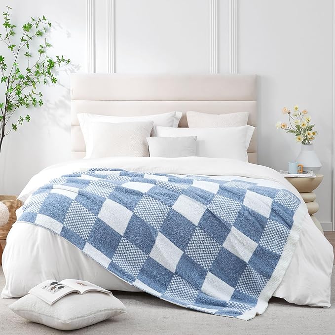 Snuggle Sac Checkered Blanket, 60x80 inches - Image 4