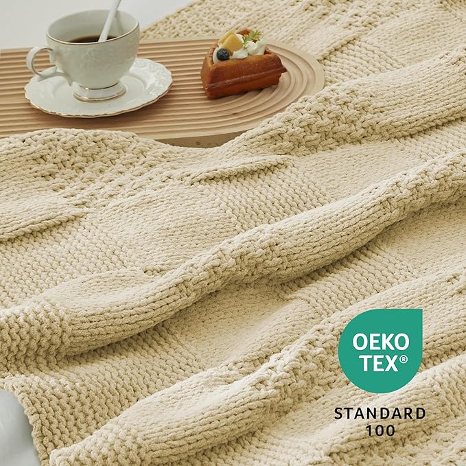 Amélie Home Checkered Chenille Knit Throw Blanket - Image 8
