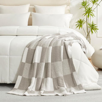 Snuggle Sac Checkered Blanket, 60x80 inches - Image 8