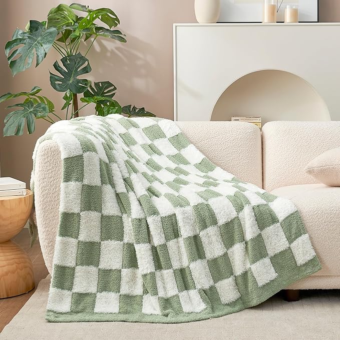 Snuggle Sac Sage Green Checkered Throw Blanket Faux Fur Knitted - Image 4