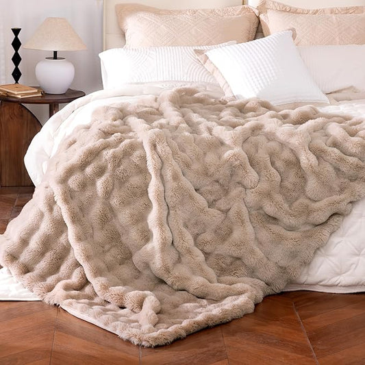 Ultra Soft Cozy Faux Fur Throw Blanket, Fuzzy Plush Thick Bubble Blanket by blunique