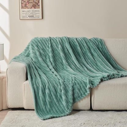 NEWCOSPLAY Super Soft Throw Blanket Mint Green Premium Silky Flannel Fleece 3D - Image 8