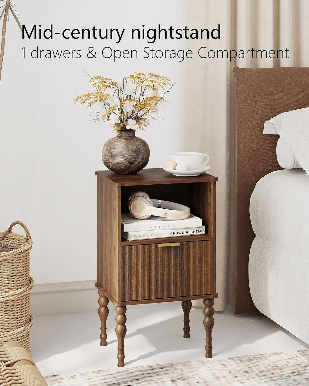 Veegle Small Wooden Nightstand with Drawer