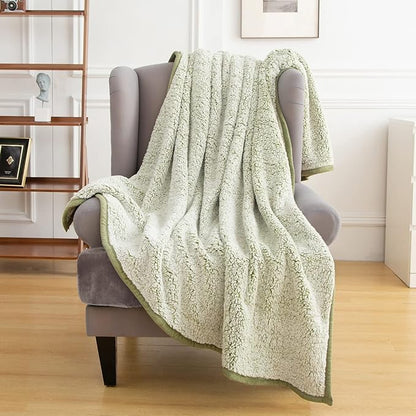 EMME Soft Sherpa Fleece Blanket Reversible Plush Fluffy Large Blanket, Light - Image 2
