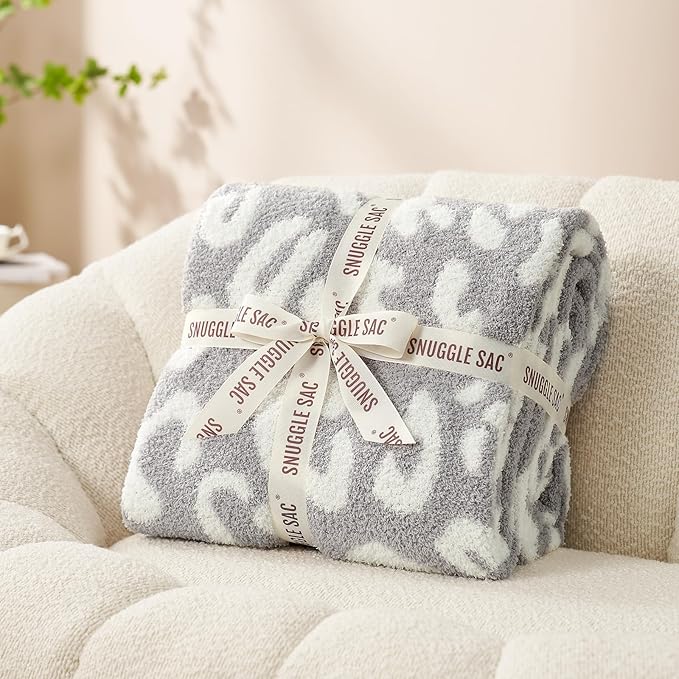 Snuggle Sac Leopard Throw Blanket - Image 7