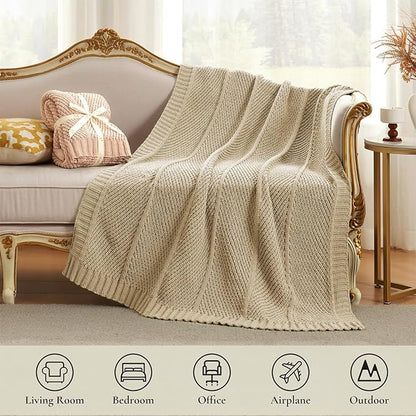 Amélie Home Chevron Chenille Knit Throw Blanket - Image 3