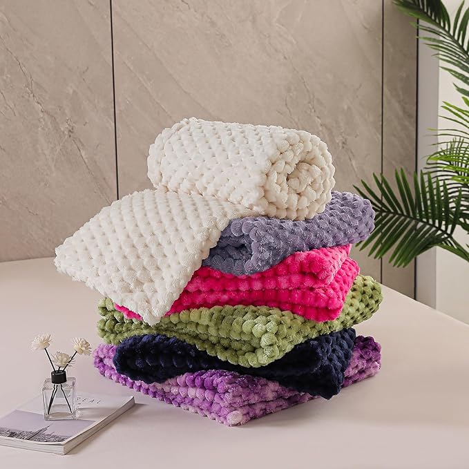 Exclusivo Mezcla Queen Size Fleece Blanket - Image 8