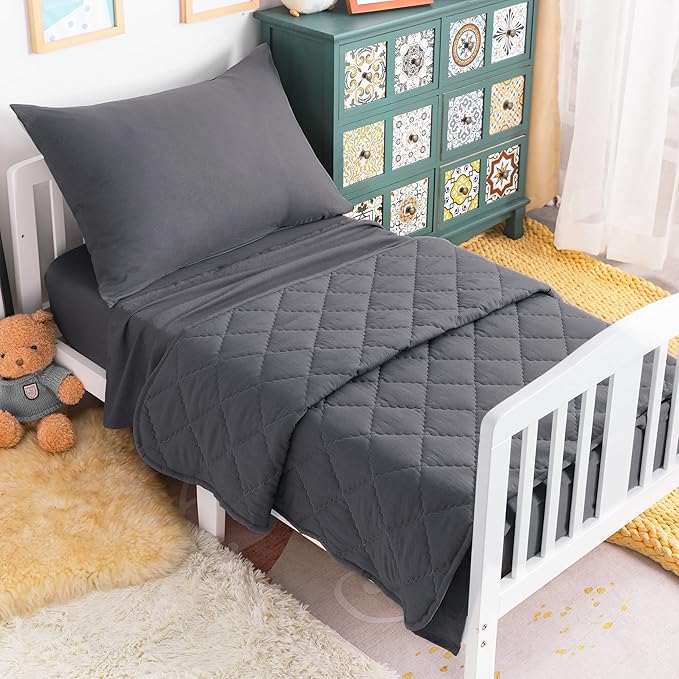 NTBAY Toddler Bedding Set - Image 2