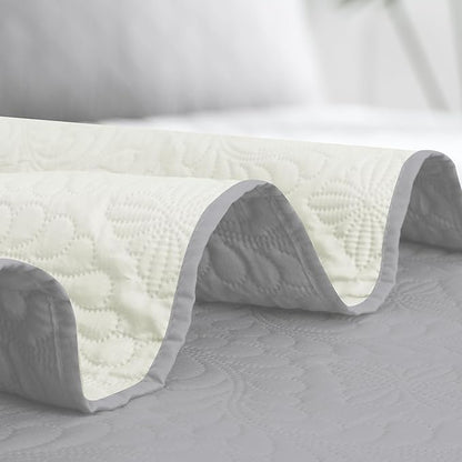 Easy-Going Twin Size Reversible Quilt Set - Image 6