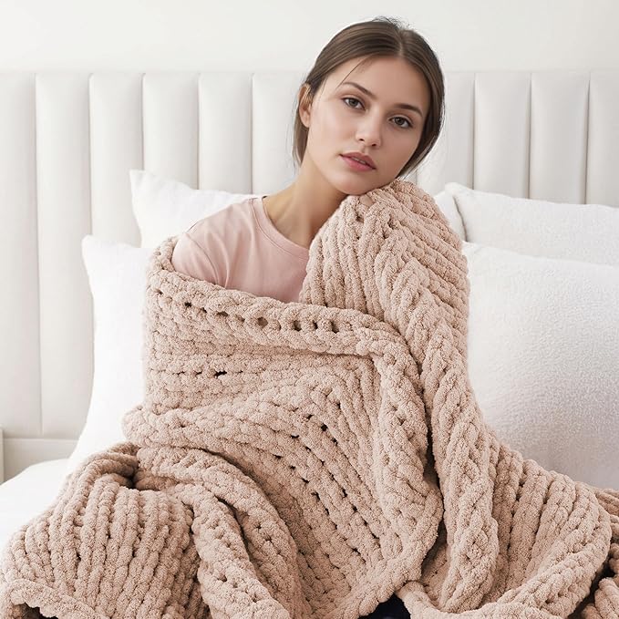 Battilo Chunky Knit Throw Blanket, Soft and Thick Chenille Throw Blanket - Image 9