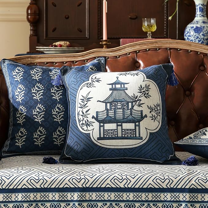 Chinoiserie Throw Pillow Covers, Classic Chinoiserie Blue and White - Image 6