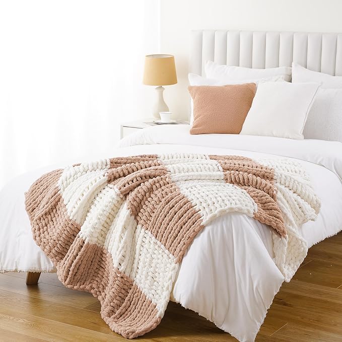 Battilo Chunky Knit Throw Blanket, Soft and Thick Chenille Throw Blanket - Image 4