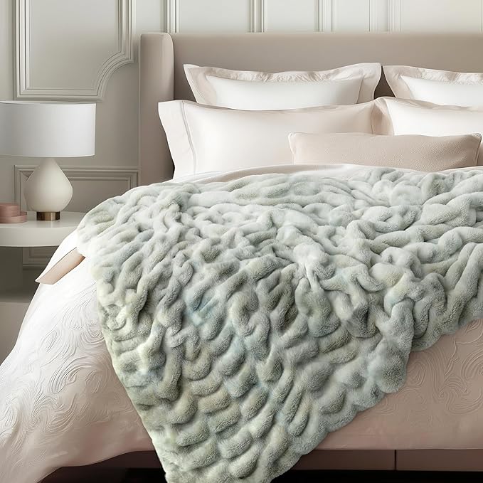 Ultra Soft Cozy Faux Fur Throw Blanket, Fuzzy Plush Thick Bubble Blanket - Image 6