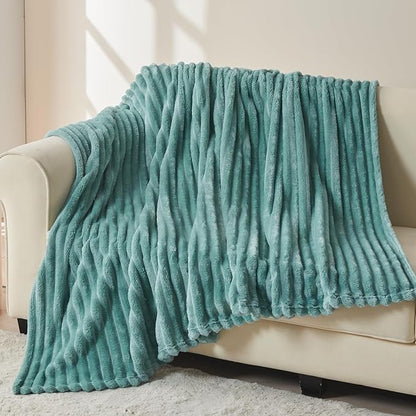 NEWCOSPLAY Super Soft Throw Blanket Mint Green Premium Silky Flannel Fleece 3D - Image 4