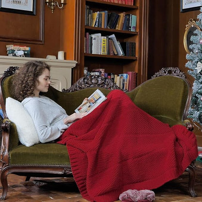 Amélie Home Chevron Chenille Knit Throw Blanket - Image 4