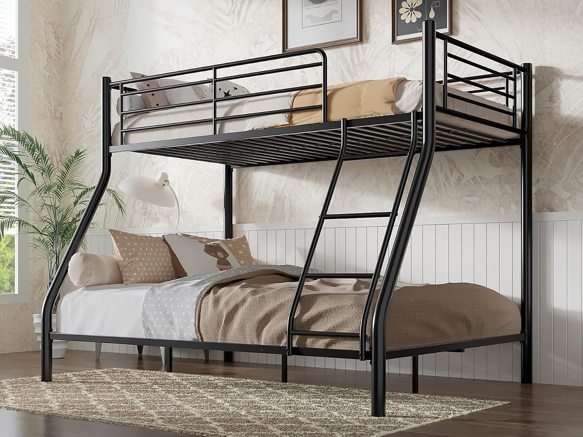 vecelo bunk bed twin over full, metal bunkbeds, main product view
