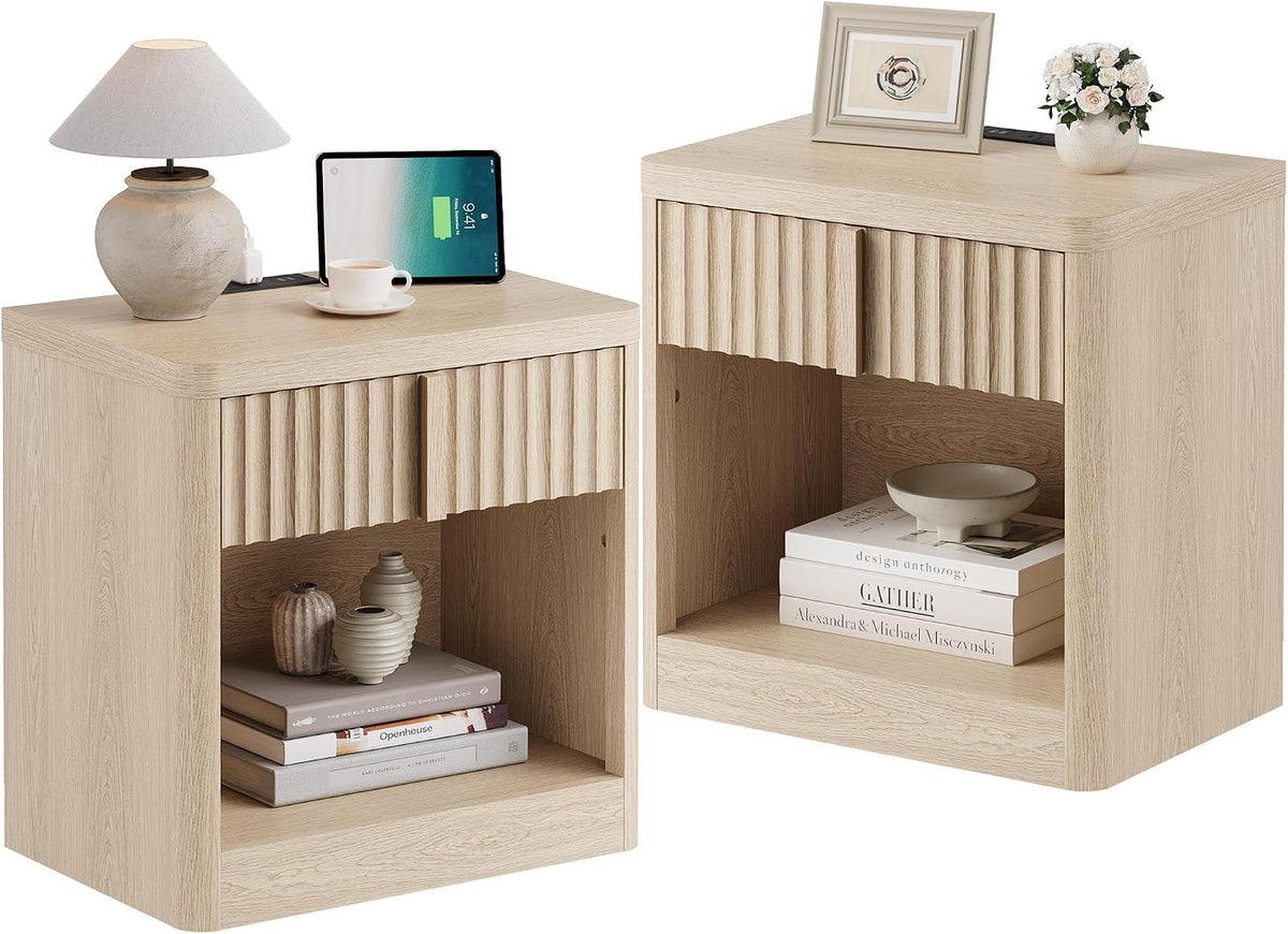 yansnwo 23.6" fluted nightstand set of 2 with shown in use