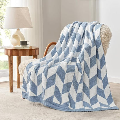 Snuggle Sac Chevron Throw Blanket by SnuggleSac