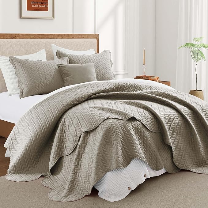 IR Imperial Rooms King Quilt Bedding Set Size + 2 Pillow Shams - Image 3