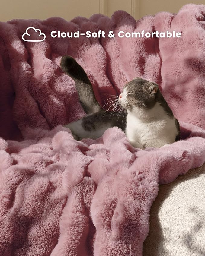 Ultra Soft Cozy Faux Fur Throw Blanket, Fuzzy Plush Thick Bubble Blanket - Image 2