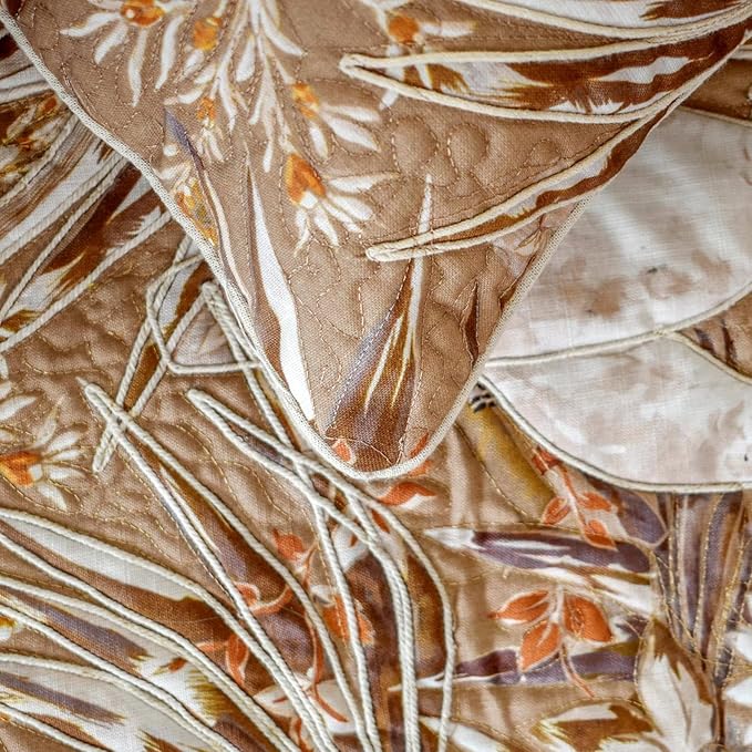 The HomeCentric Beige Bed Runner - Image 3