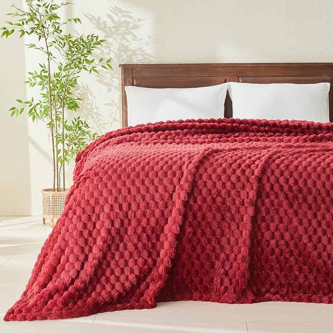 NEWCOSPLAY Super Soft Queen Blanket Red Premium Silky Flannel Fleece 3D Clouds - Image 2