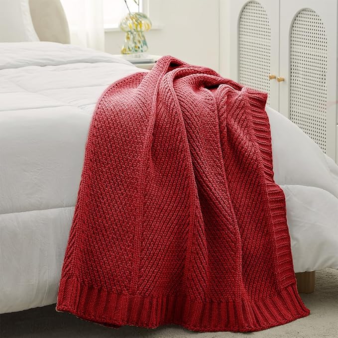 Amélie Home Chevron Chenille Knit Throw Blanket - Image 5