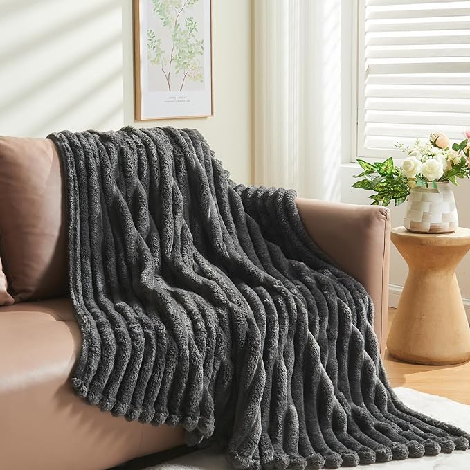 NEWCOSPLAY Super Soft Throw Blanket Grey Premium Silky Flannel Fleece 3D Ribbed - Image 8
