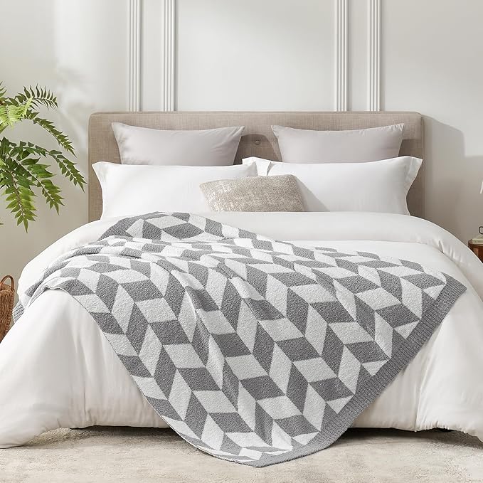 Snuggle Sac Chevron Throw Blanket - Image 2