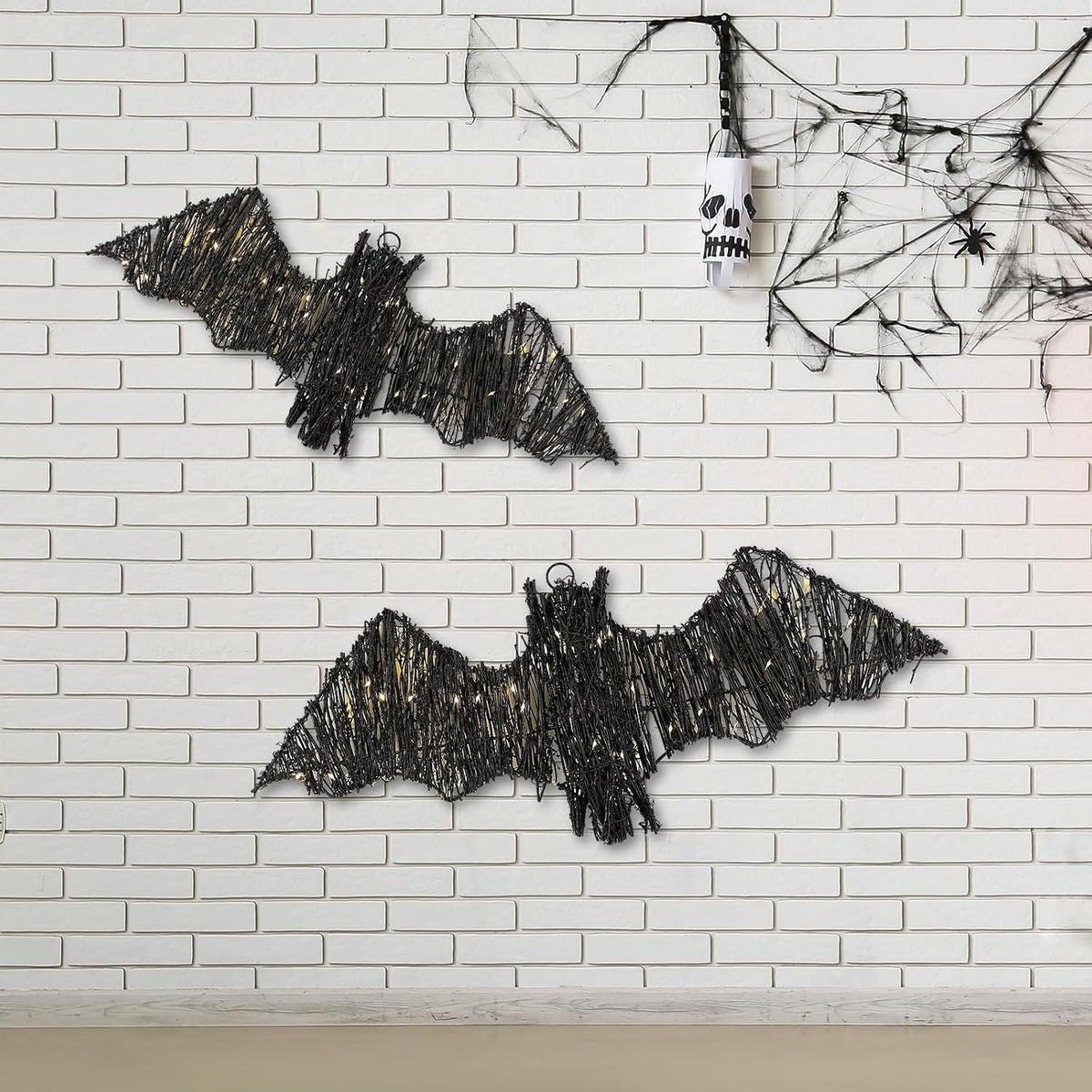 Glooglitter 2 Pcs Halloween Rattan Bats 3D Lit Woven Bat with Timer Remote