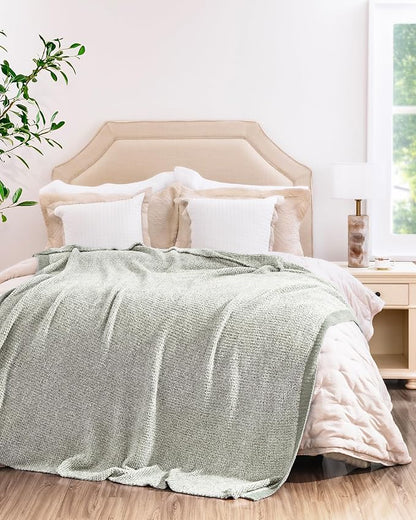 Super Soft Throw Blanket 60 x 80 Inches, Half-Side Plush Fuzzy Blanket - Image 2