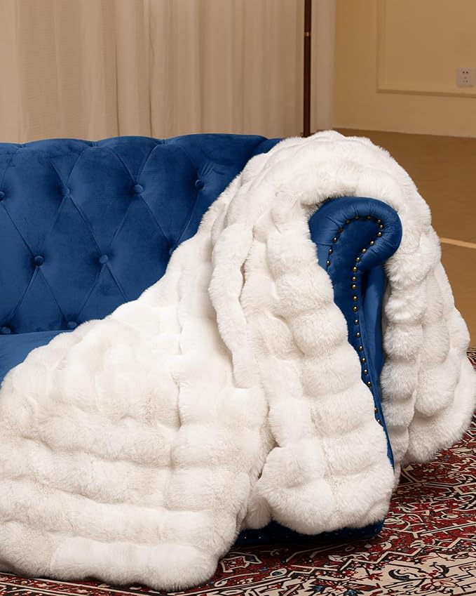 Ultra Soft Cozy Faux Fur Throw Blanket, Fuzzy Plush Thick Bubble Blanket - Image 3