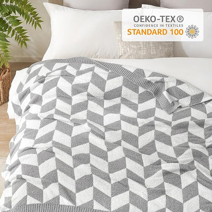 Snuggle Sac Chevron Throw Blanket - Image 5