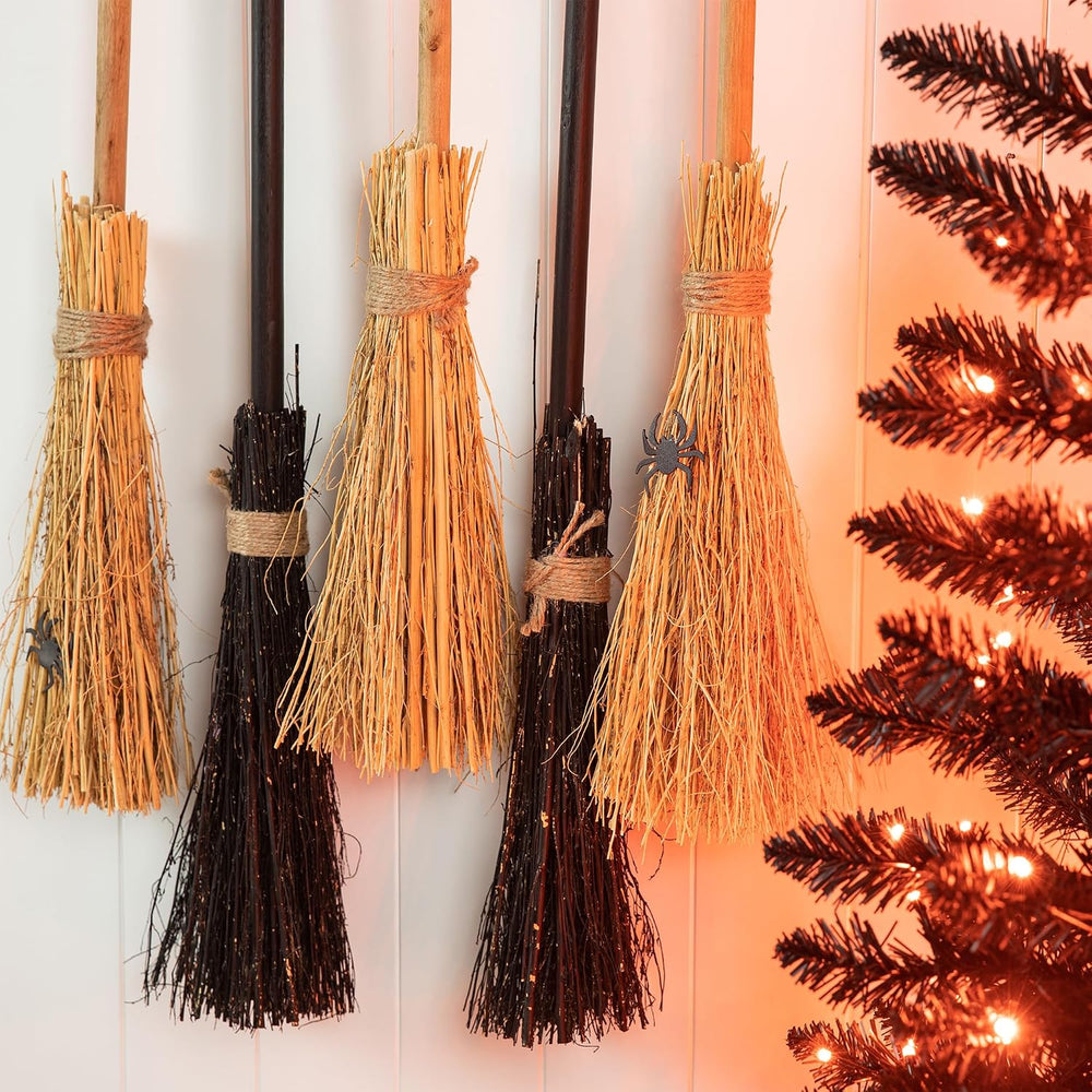 Glitzhome 42”H Halloween Porch Decoration Broom Parking Sign with 5 Wooden Wi...