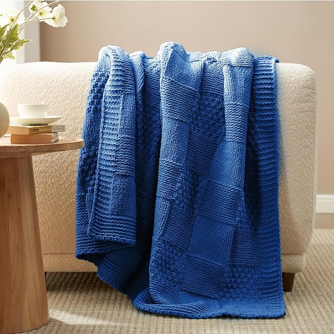 Amélie Home Checkered Chenille Knit Throw Blanket - Image 6