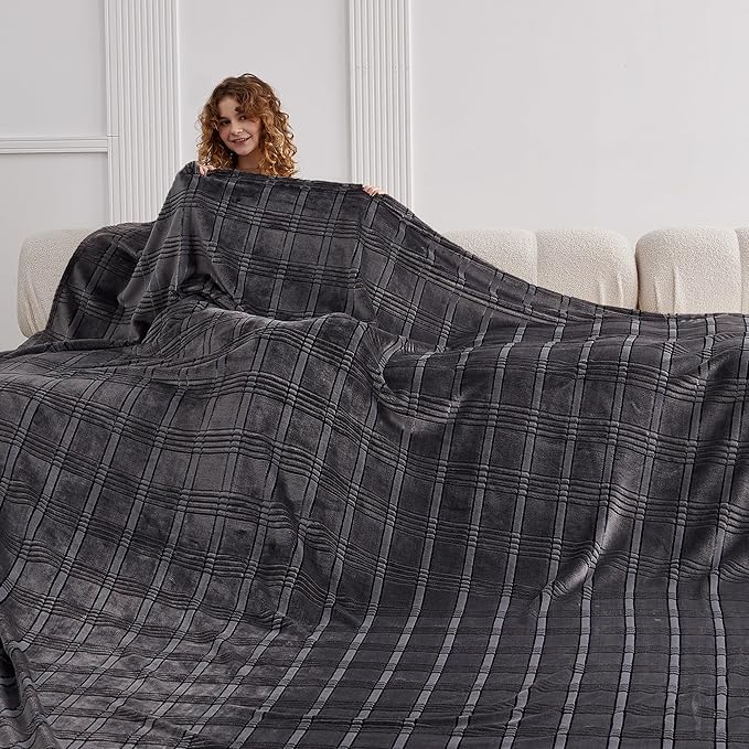 Oversized King Fleece Blanket 120x138 Inches, Seamless Soft Cozy 3D Jacquard by Korbliss