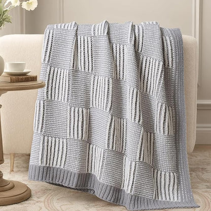Amélie Home Checkered Knit Throw Blanket - Image 9