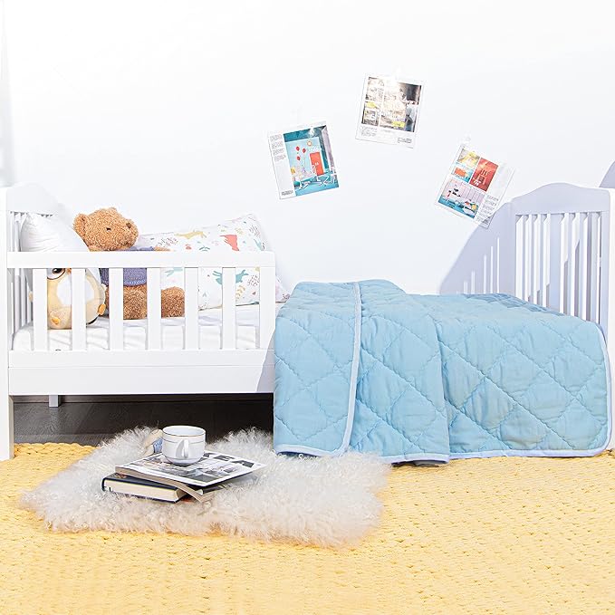 NTBAY Down Alternative Toddler Comforter, Lightweight and Warm Solid Color Baby - Image 4