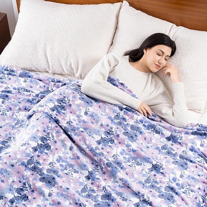 Luxury Printed Fleece Warm Blanket, Soft Lightweight Velvety Plush Throw - Image 4
