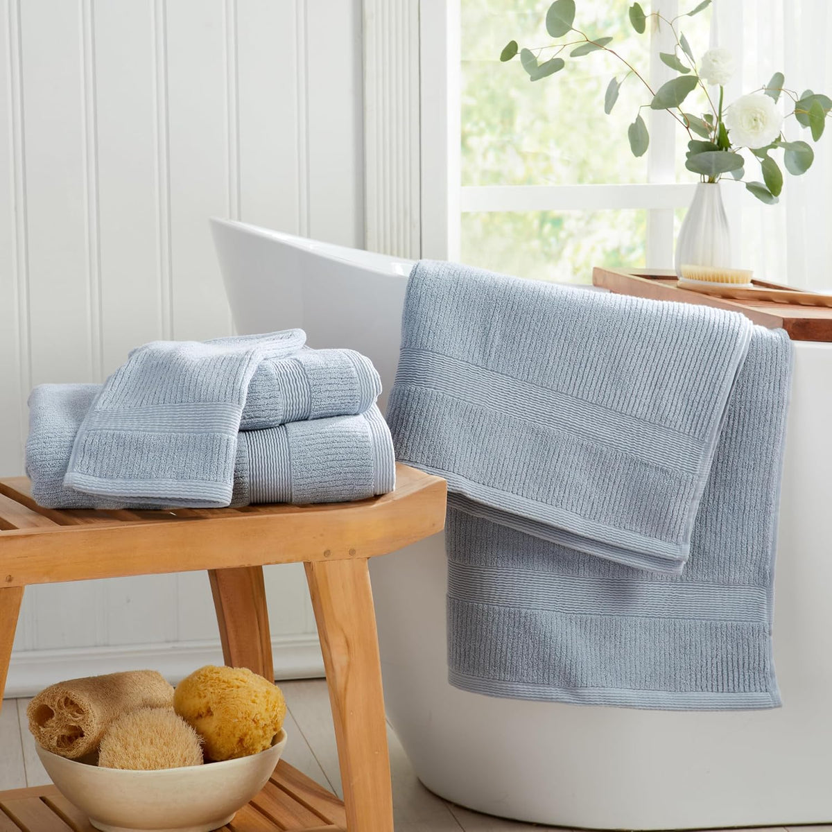springtree home 100% cotton bath towel set | on a desk or shelf