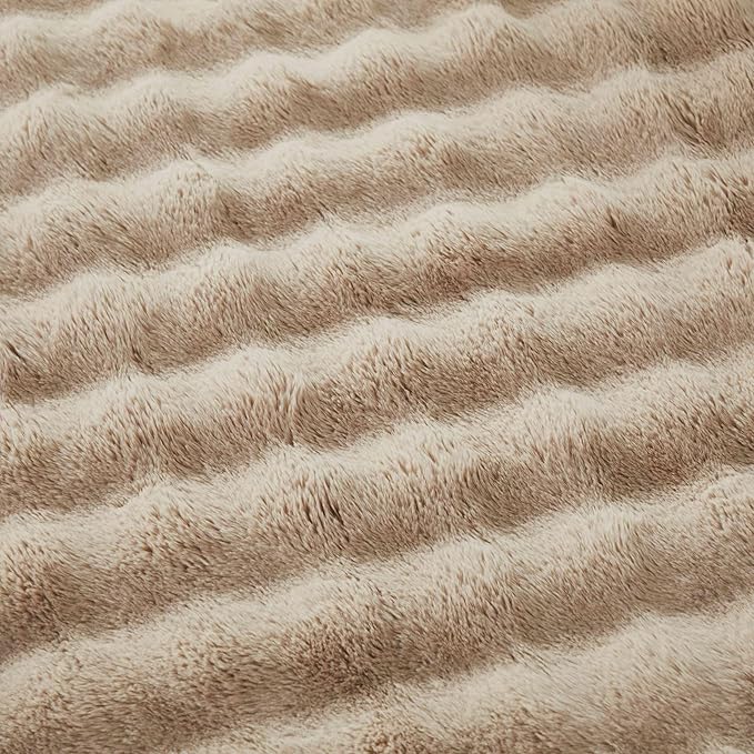 Faux Fur Throw Blanket for Couch Cozy Fuzzy Soft Plush Thick Fluffy Fleece - Image 2