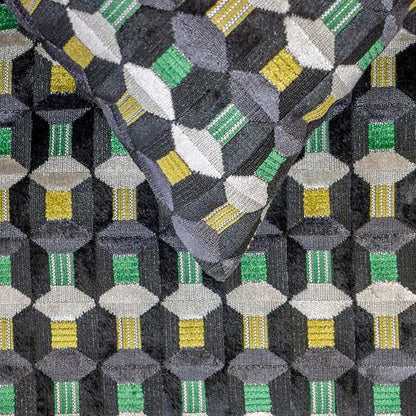 The HomeCentric Green Bed Runner - Image 4