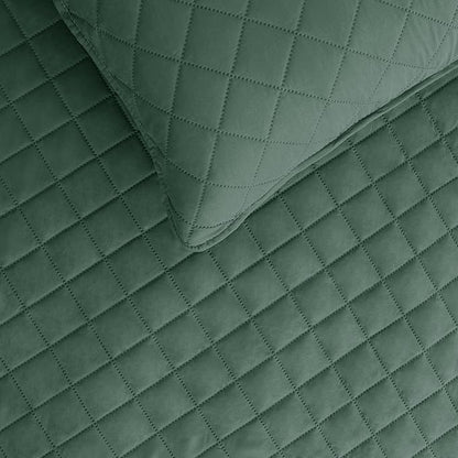 Easy-Going Full/Queen Size Reversible Quilt Set - Image 3