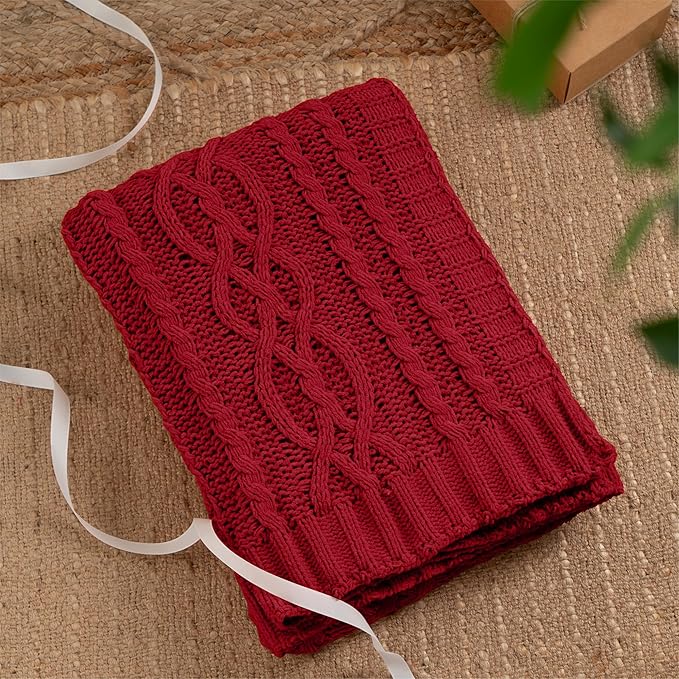 Battilo Christmas Dark Red Throw Blanket - Image 9
