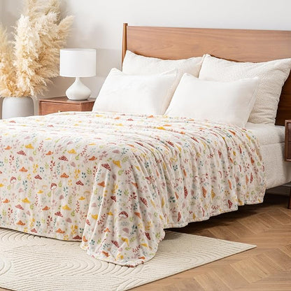 Luxury Printed Fleece Warm Blanket, Soft Lightweight Velvety Plush Throw - Image 2