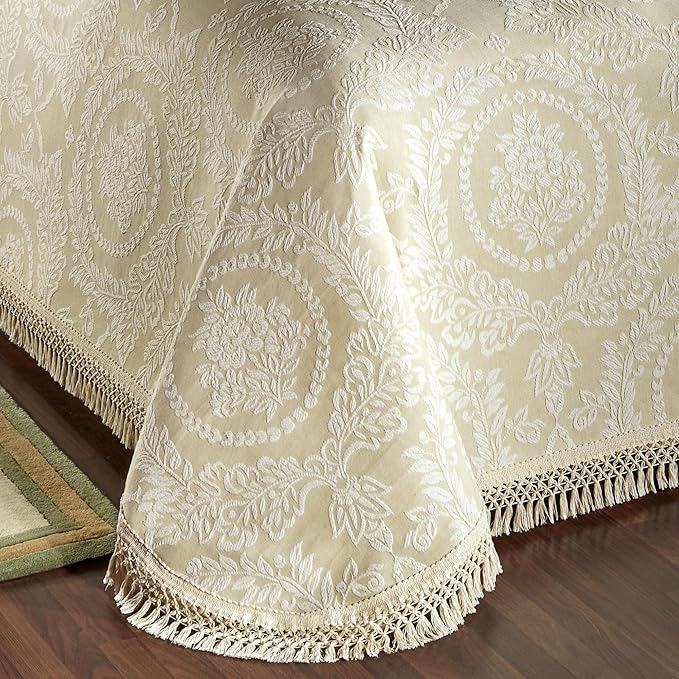 Timeless Vintage Style Bedding - Image 4