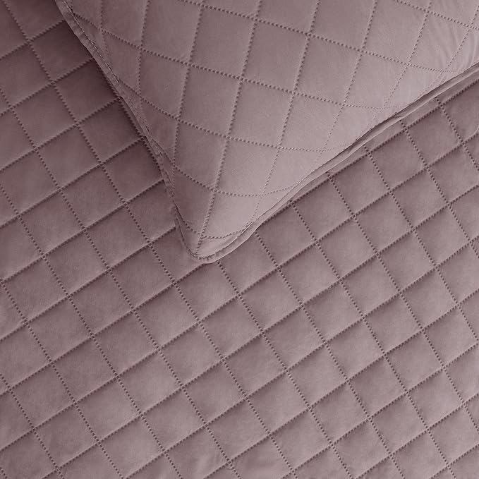 Easy-Going Twin Size Reversible Quilt Set - Image 3