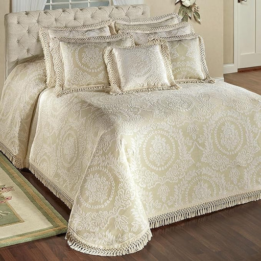Timeless Vintage Style Bedding by TouchofClass