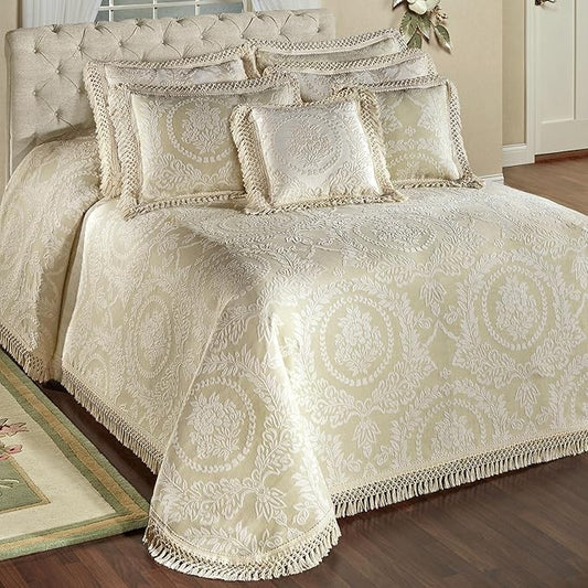 Timeless Vintage Style Bedding by TouchofClass
